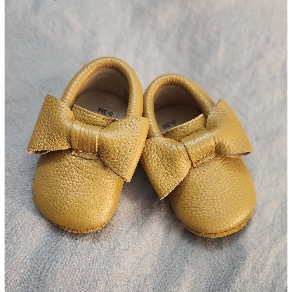 Monkey feet infant moccasins tan size 0-3M